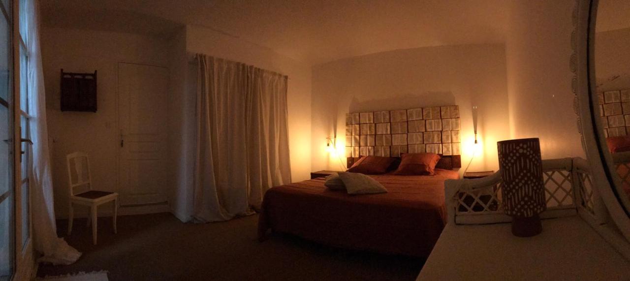 Suite Privee Tavel - Le Mas De L Acacia Luaran gambar
