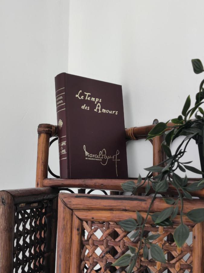 Suite Privee Tavel - Le Mas De L Acacia Luaran gambar